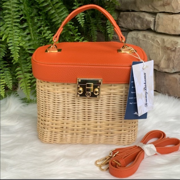 Tommy Bahama Handbags - Tommy Bahama Bag